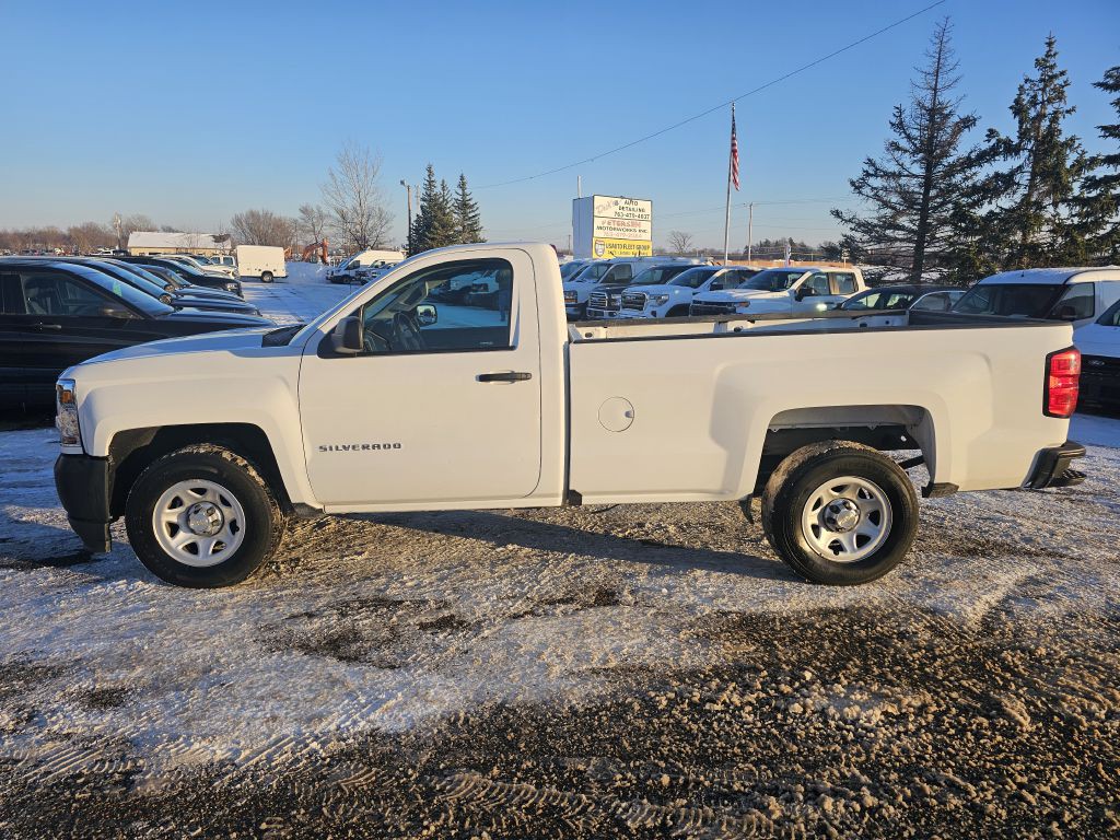 2018 Chevrolet Silverado 1500 Image 2