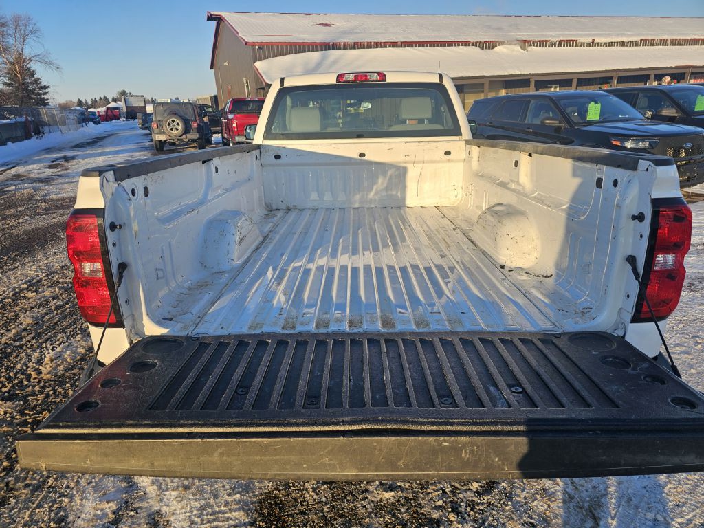 2018 Chevrolet Silverado 1500 Image 9