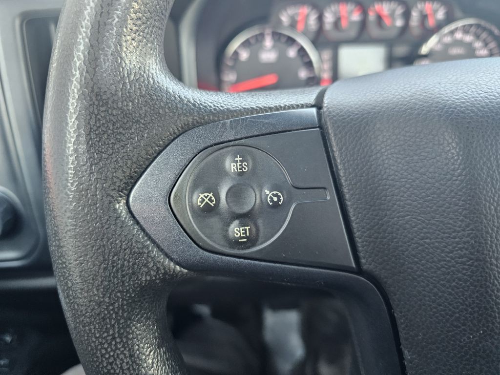 2018 Chevrolet Silverado 1500 Image 17