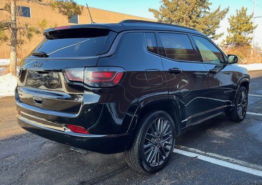 2022 Jeep Compass Image 6