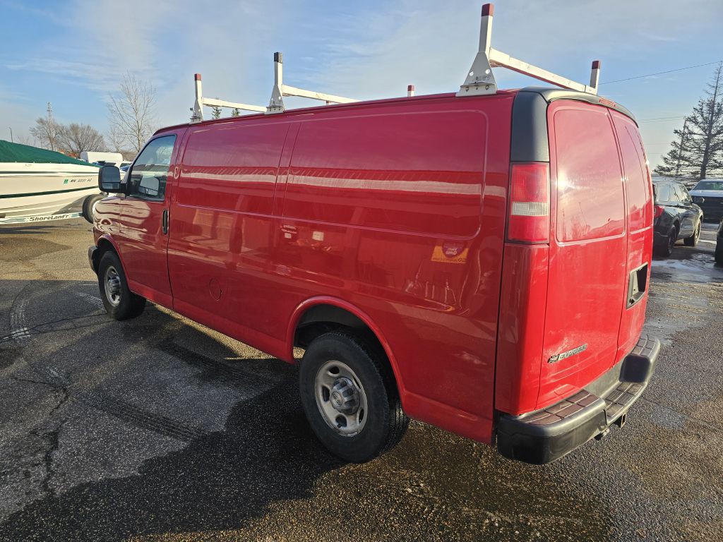2018 Chevrolet Express Image 8