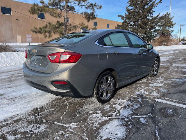 2018 Chevrolet Cruze Image 5
