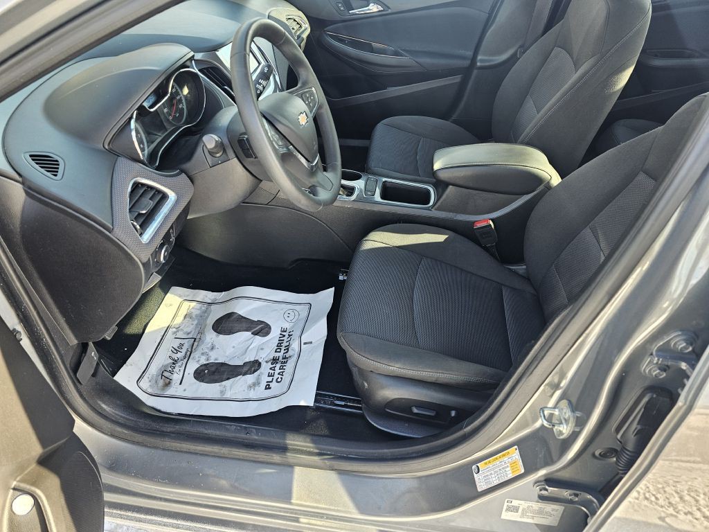 2018 Chevrolet Cruze Image 8