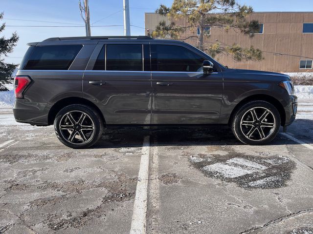 2021 Ford Expedition Image 5