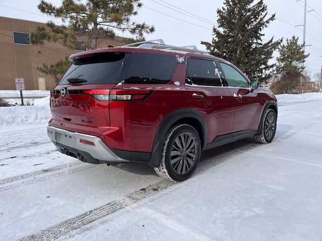2023 Nissan Pathfinder Image 8