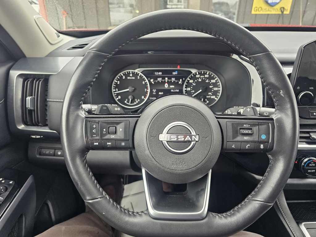 2023 Nissan Pathfinder Image 17