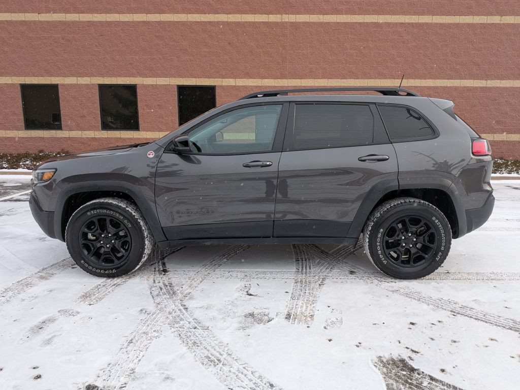 2022 Jeep Cherokee Image 2