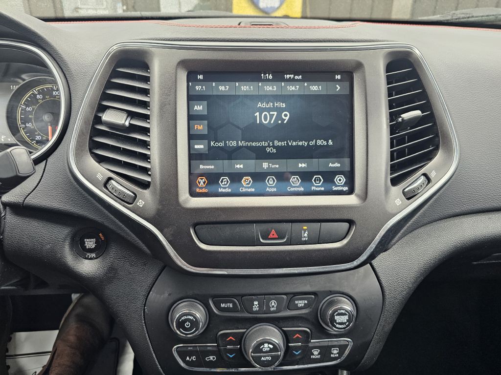 2022 Jeep Cherokee Image 13