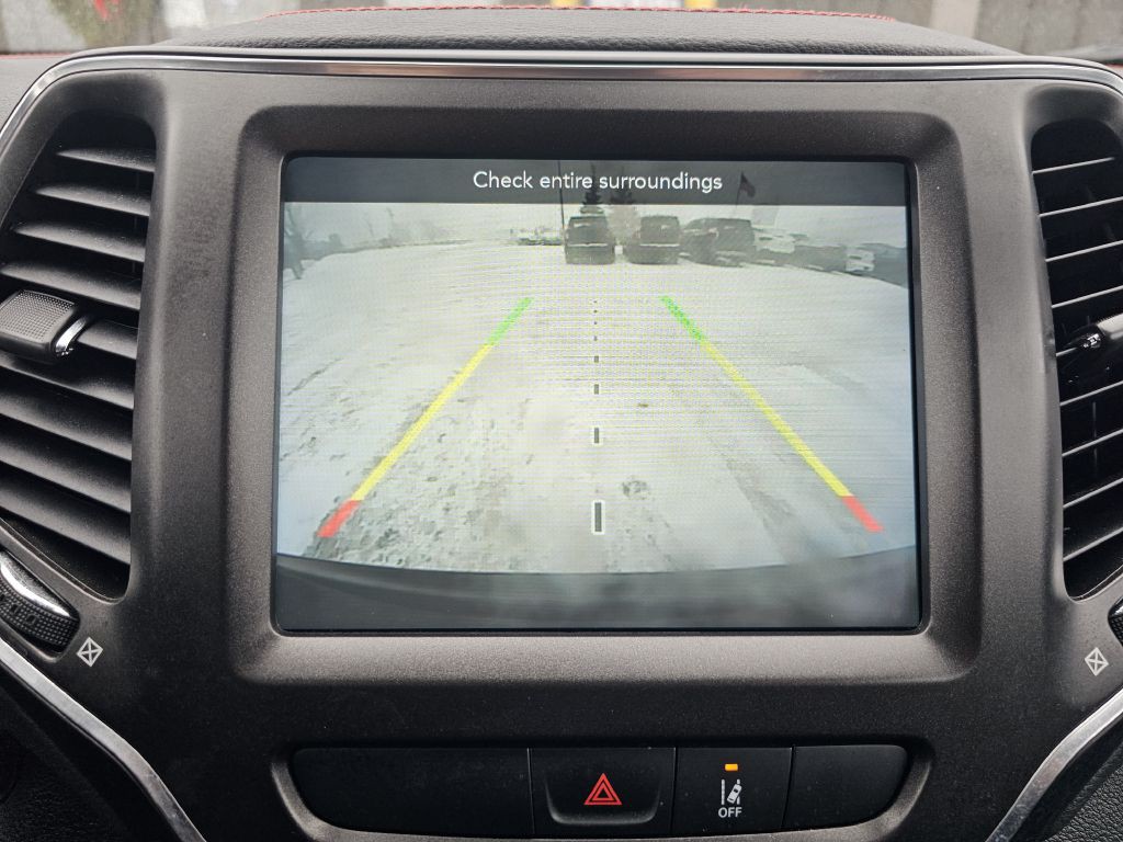 2022 Jeep Cherokee Image 14