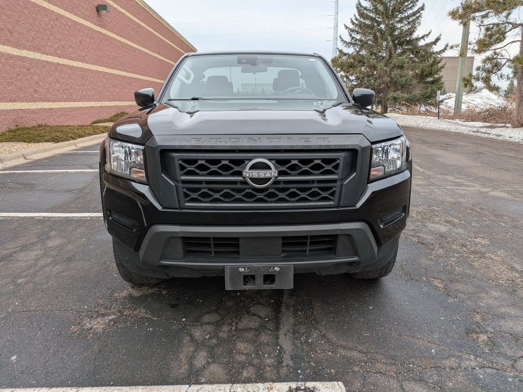 2022 Nissan Frontier Image 3