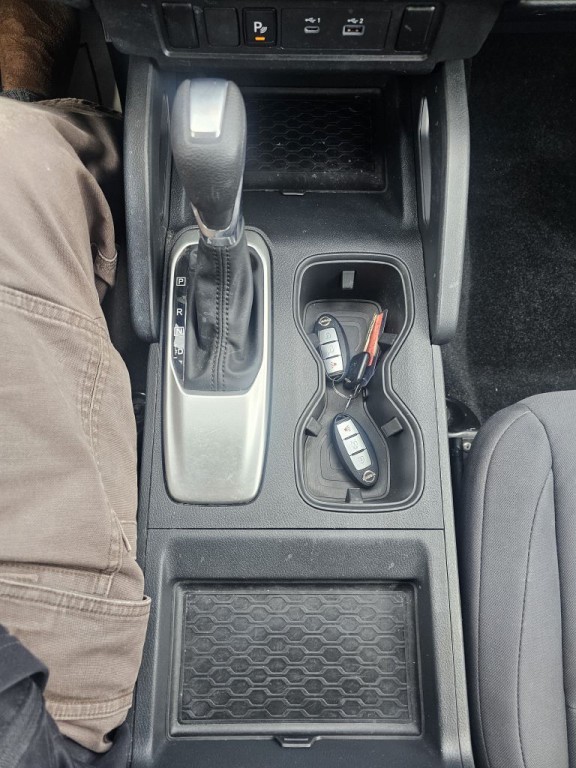 2022 Nissan Frontier Image 21