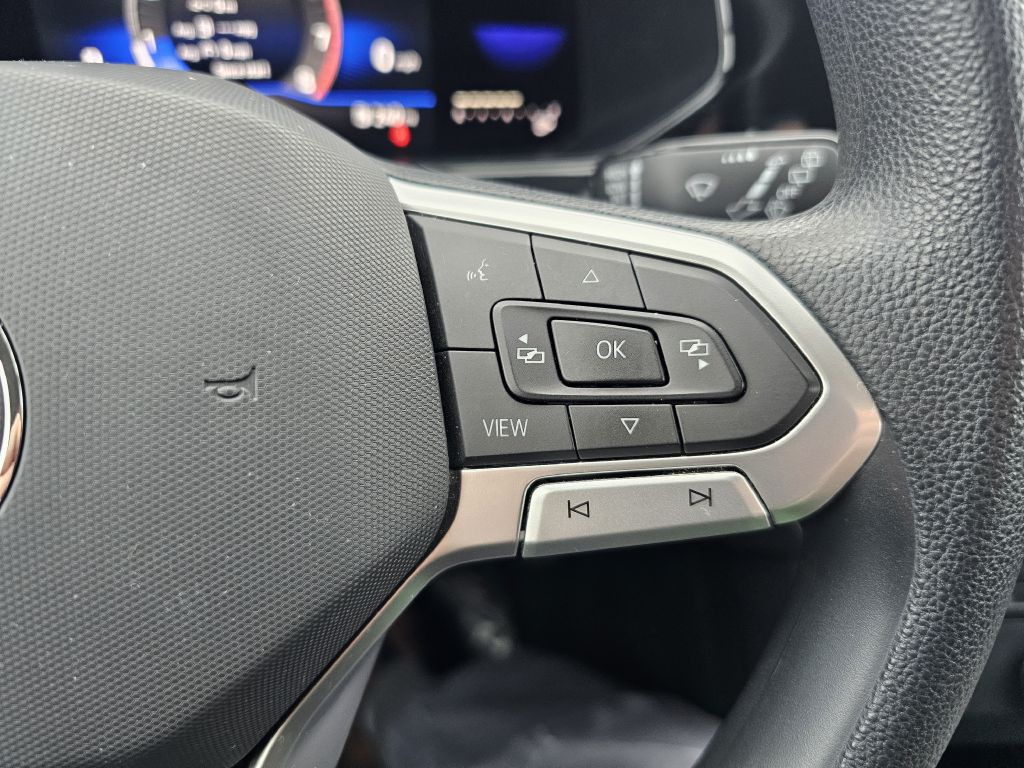 2022 Volkswagen Taos Image 17