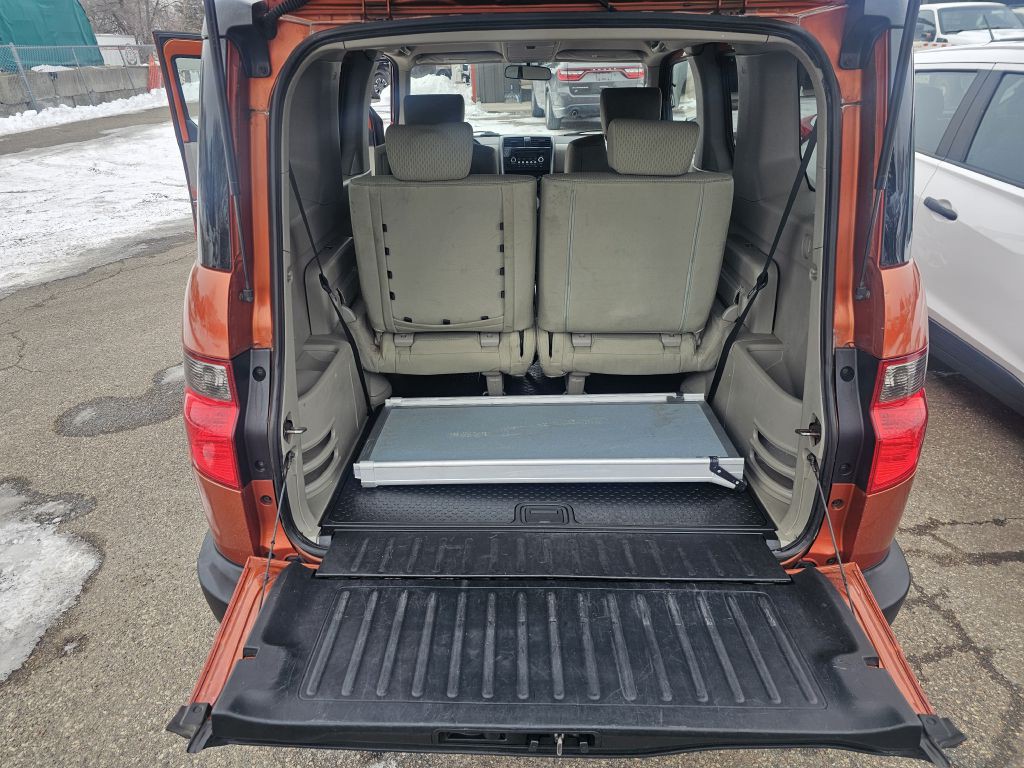2011 Honda Element Image 14