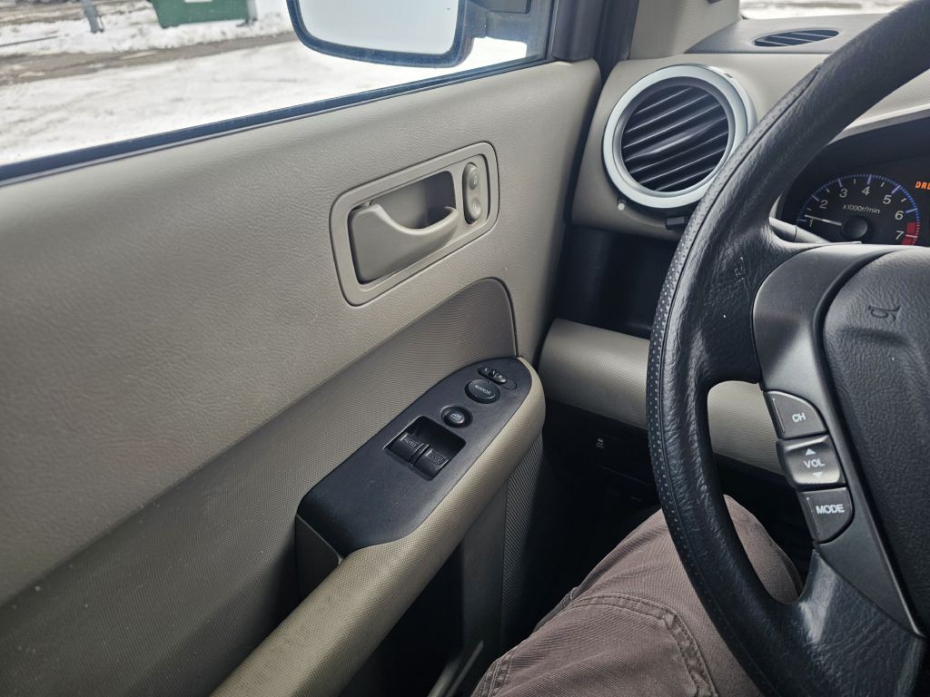 2011 Honda Element Image 19