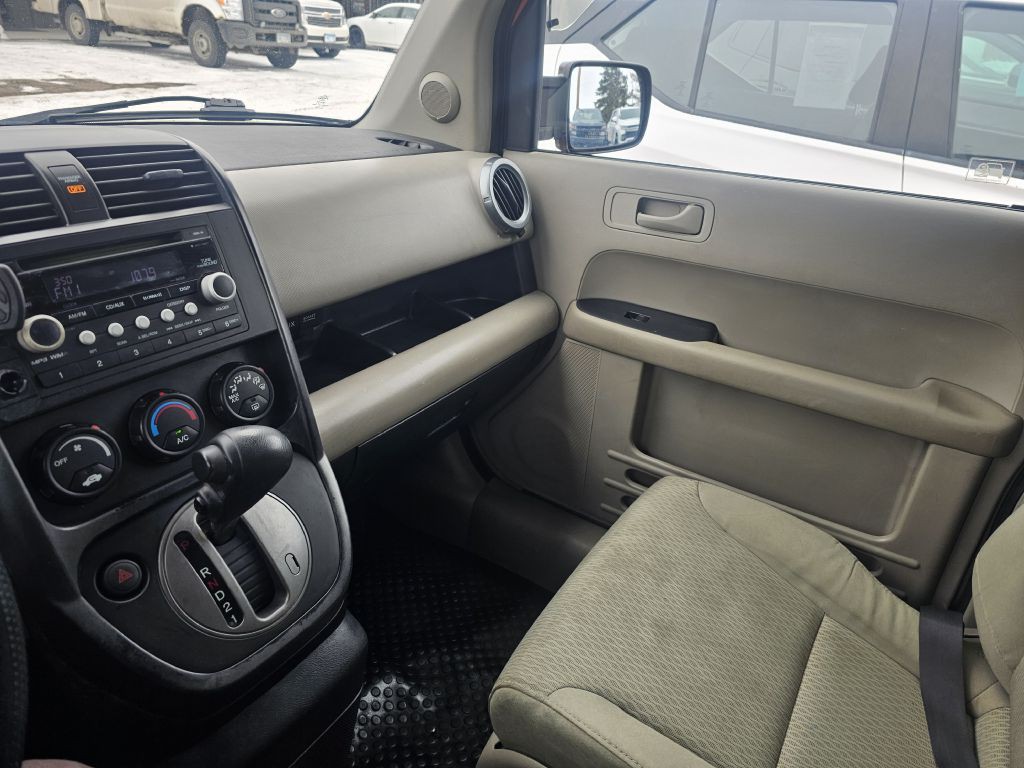 2011 Honda Element Image 21