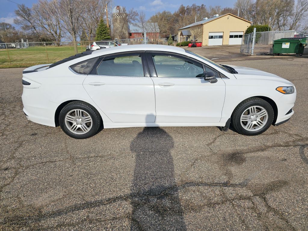 2016 Ford Fusion Image 5