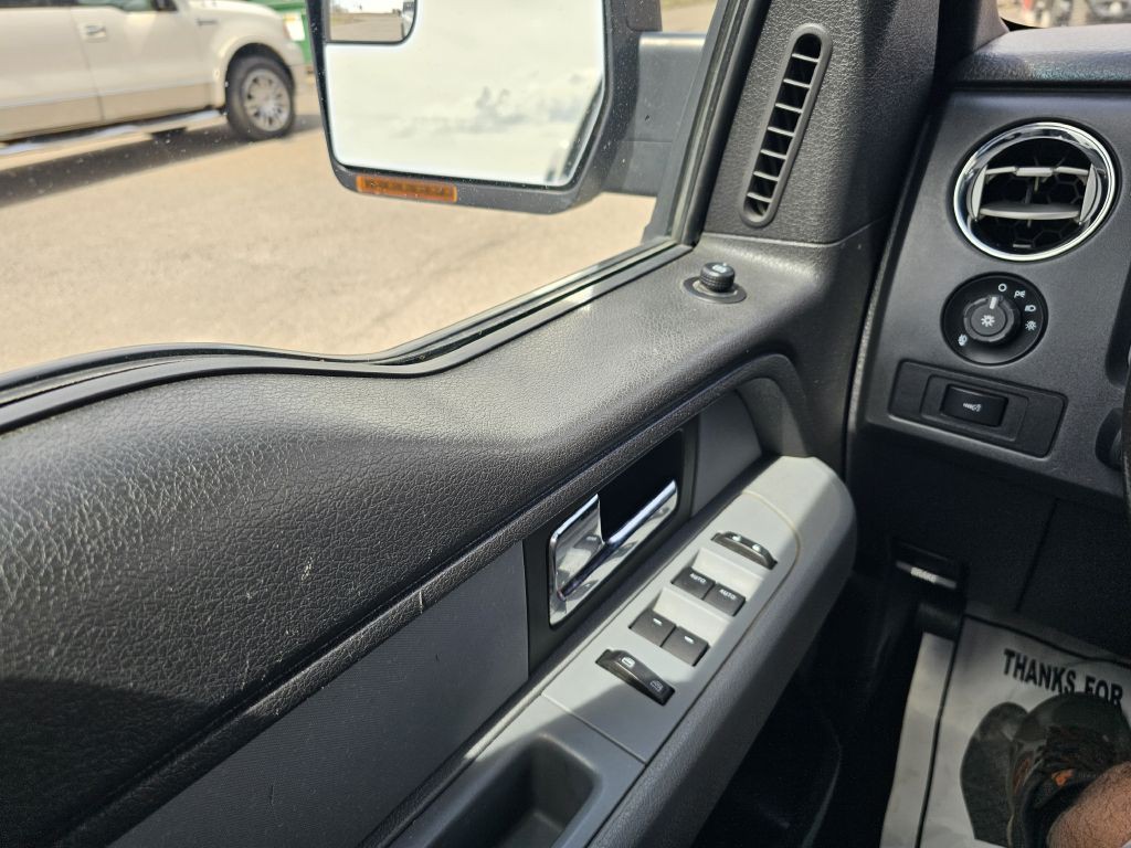 2013 Ford F-150 Image 17