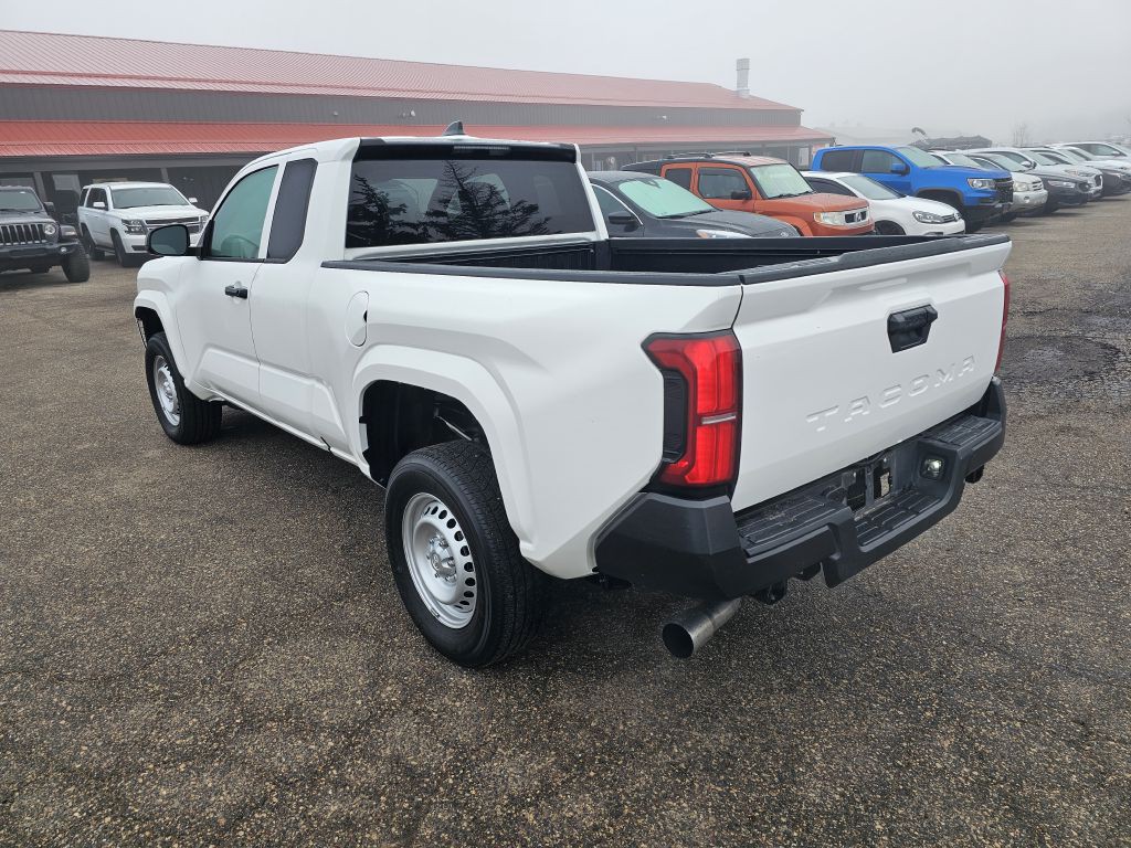 2025 Toyota Tacoma Image 8