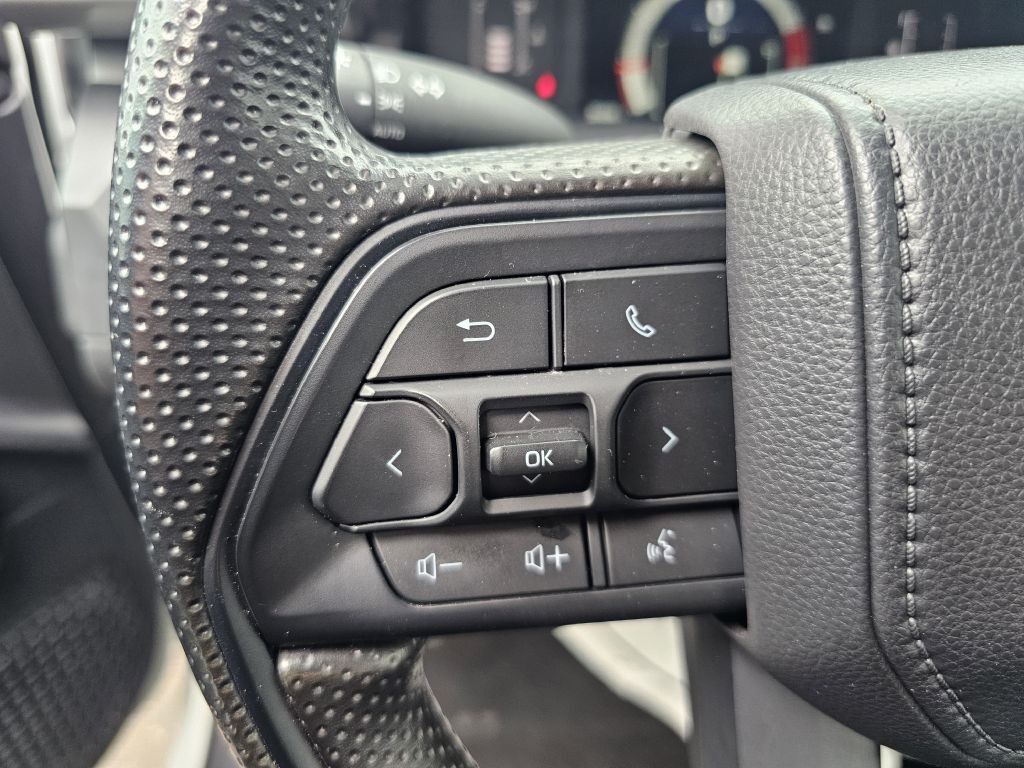 2025 Toyota Tacoma Image 17