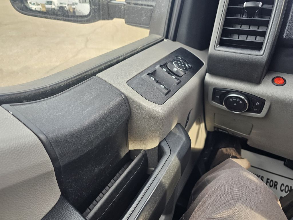 2018 Ford F-250 Image 19