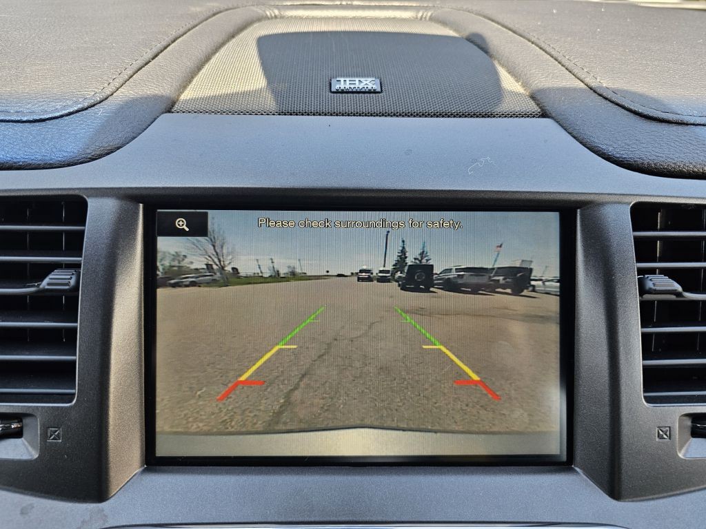 2015 Lincoln MKS Image 14