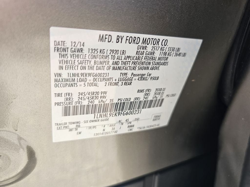 2015 Lincoln MKS Image 24