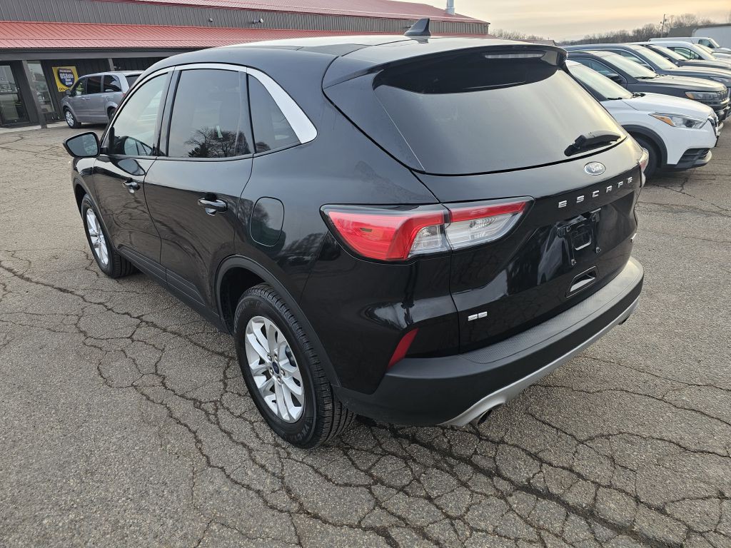 2020 Ford Escape Image 8