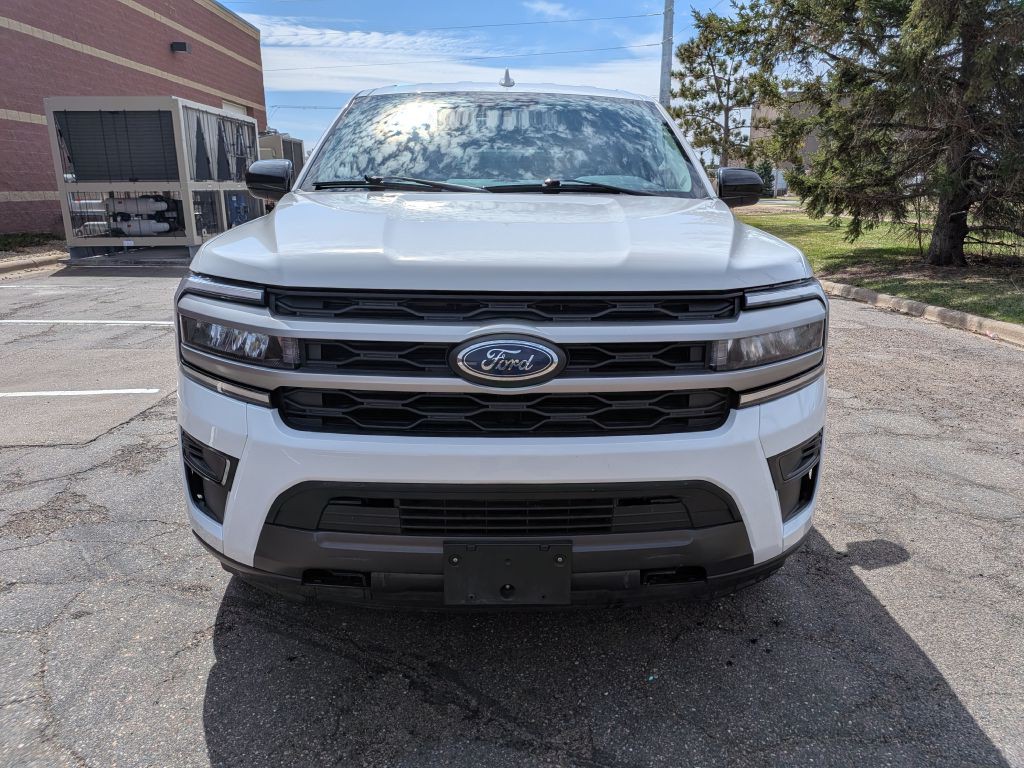 2022 Ford Expedition Image 3