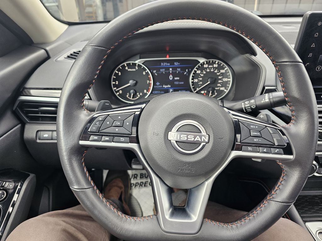 2024 Nissan Altima Image 15