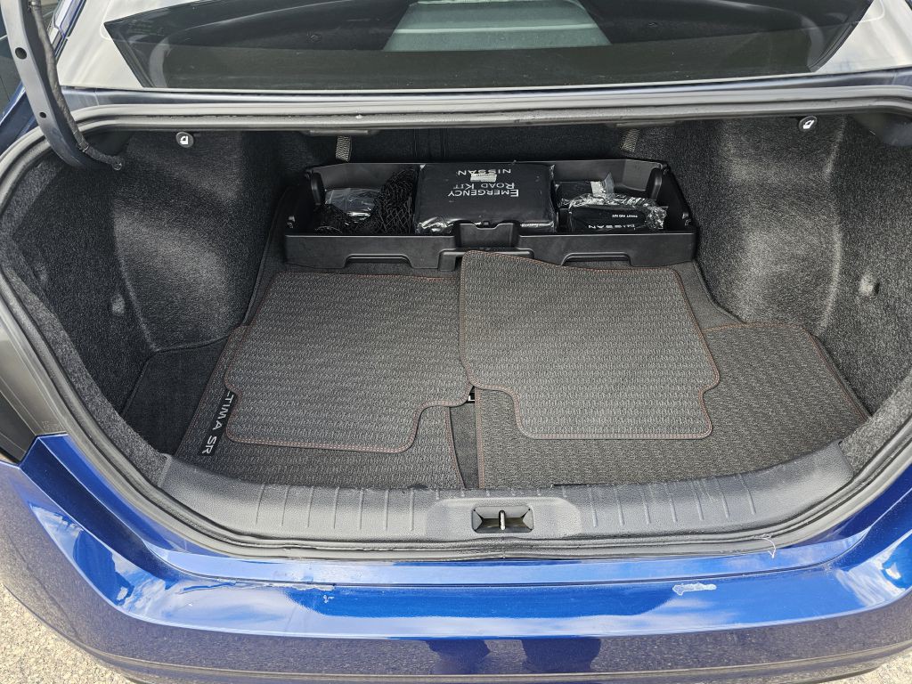 2024 Nissan Altima Image 21