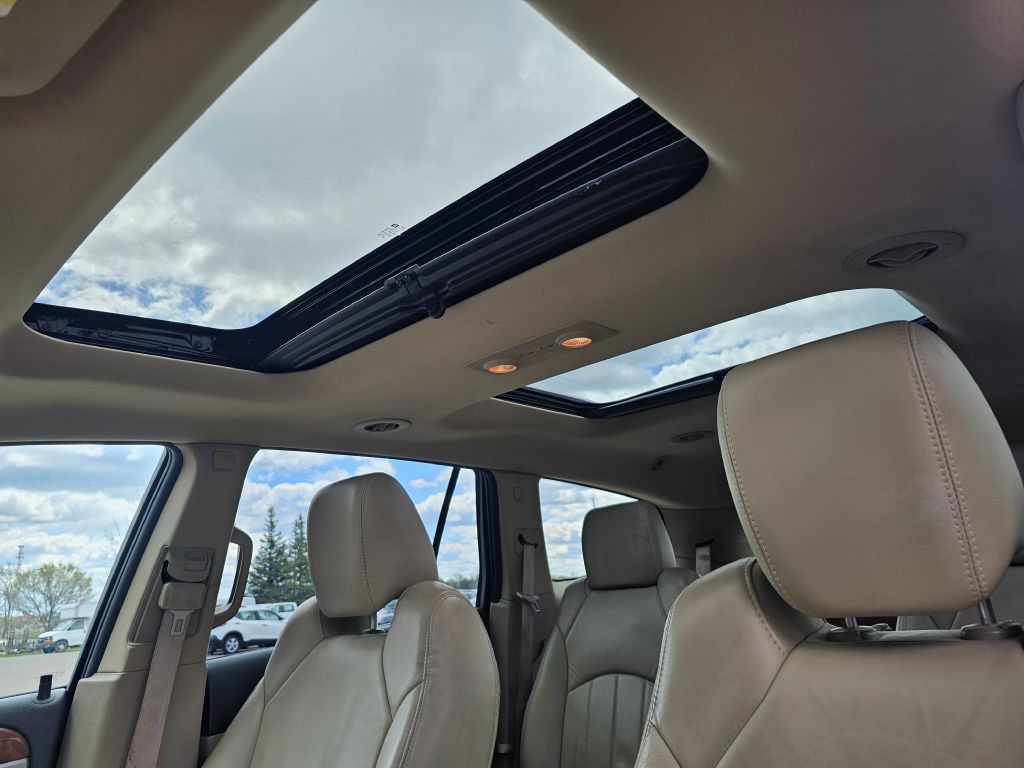 2012 Buick Enclave Image 9