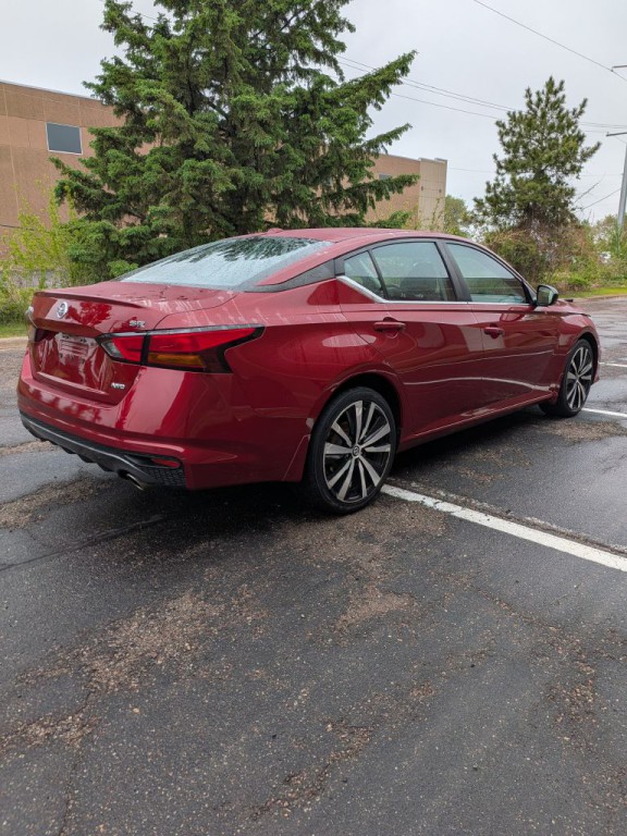 2019 Nissan Altima Image 6