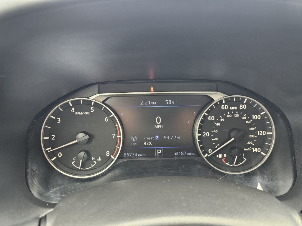 2019 Nissan Altima Image 11