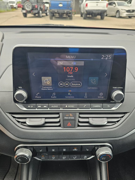2019 Nissan Altima Image 12