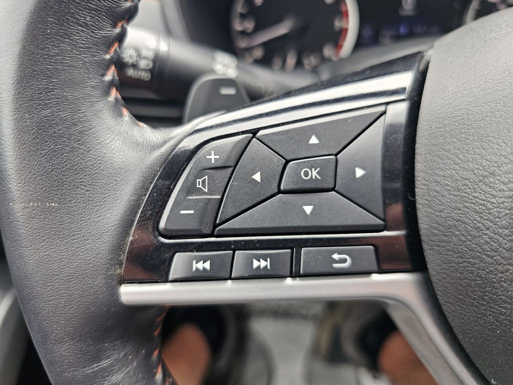 2019 Nissan Altima Image 15