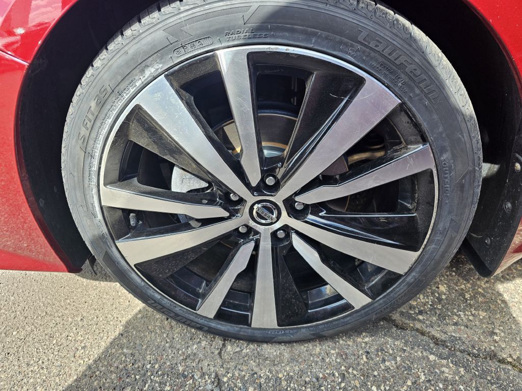 2019 Nissan Altima Image 21