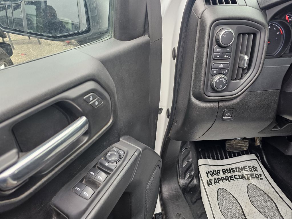 2021 Chevrolet Silverado 1500 Image 19