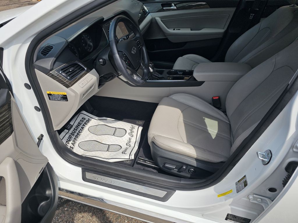 2015 Hyundai Sonata Image 10