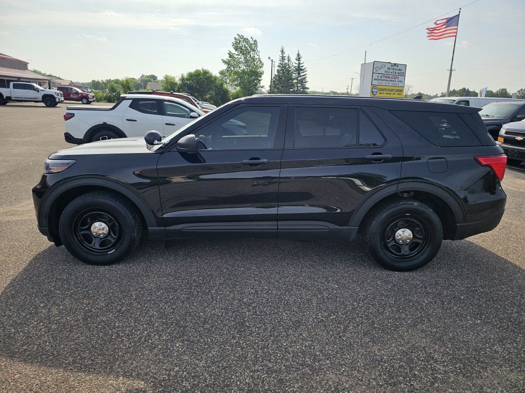 2022 Ford Explorer Image 2