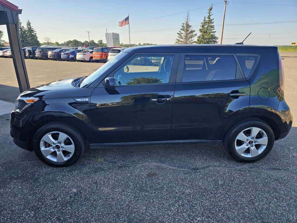 2018 Kia Soul Image 2