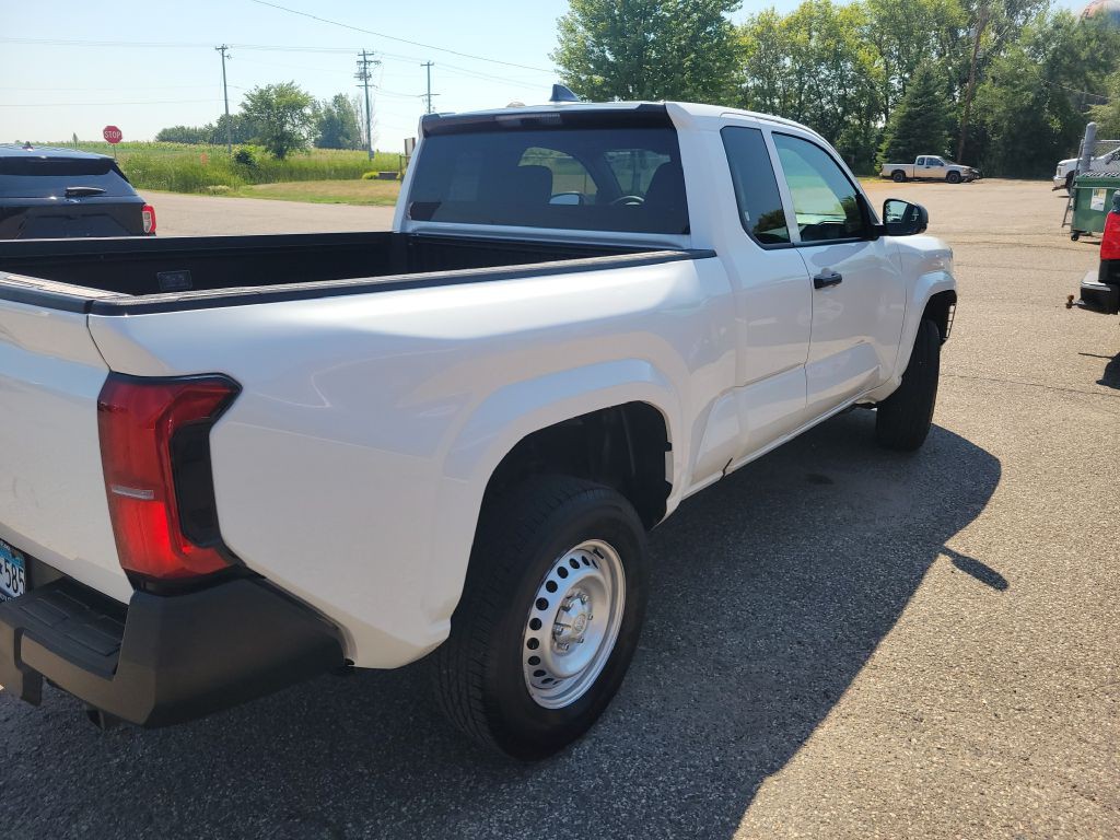 2025 Toyota Tacoma Image 7