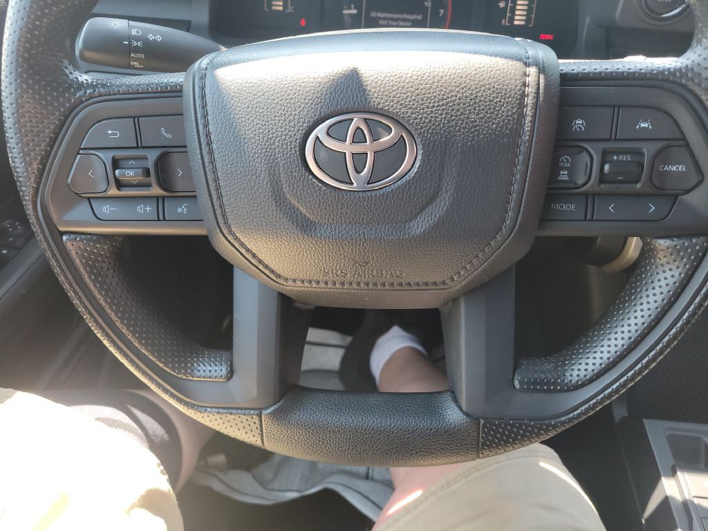 2025 Toyota Tacoma Image 9