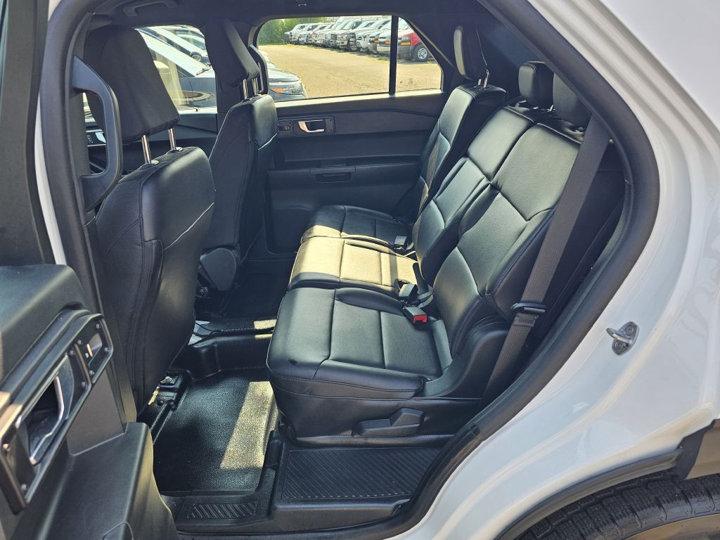 2021 Ford Explorer Image 10