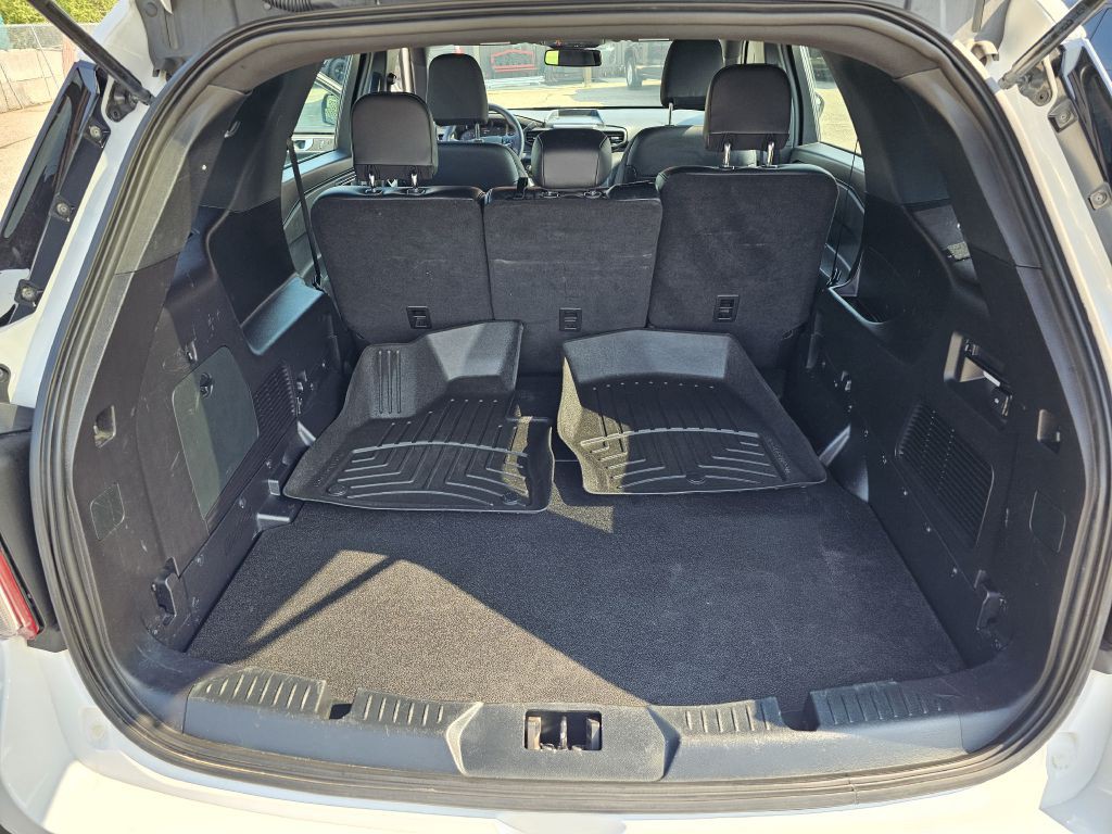 2021 Ford Explorer Image 21