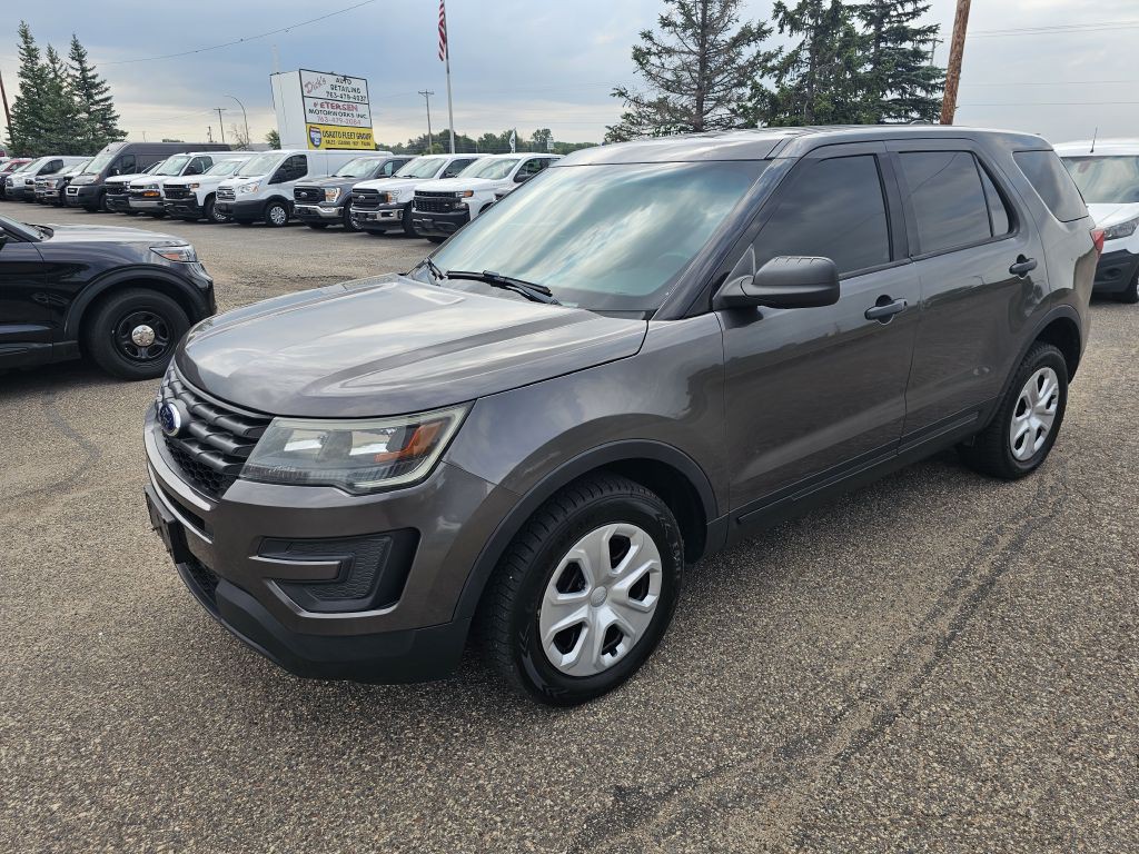 2016 Ford Explorer Image 1