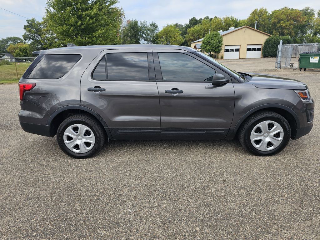 2016 Ford Explorer Image 5