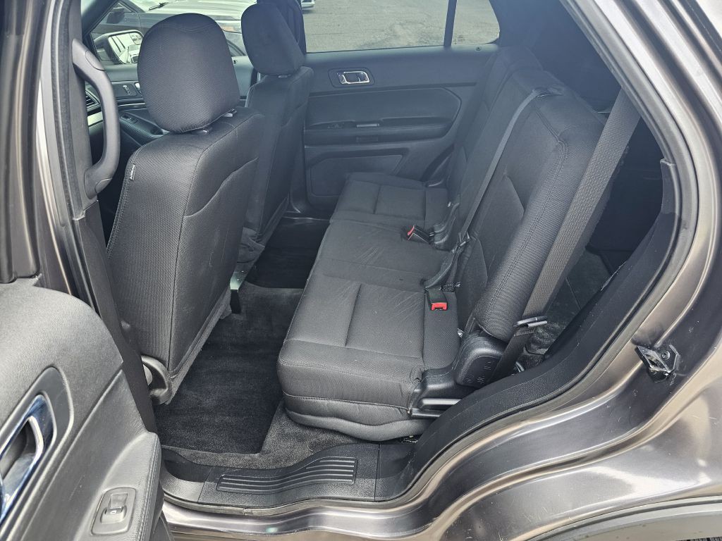 2016 Ford Explorer Image 10