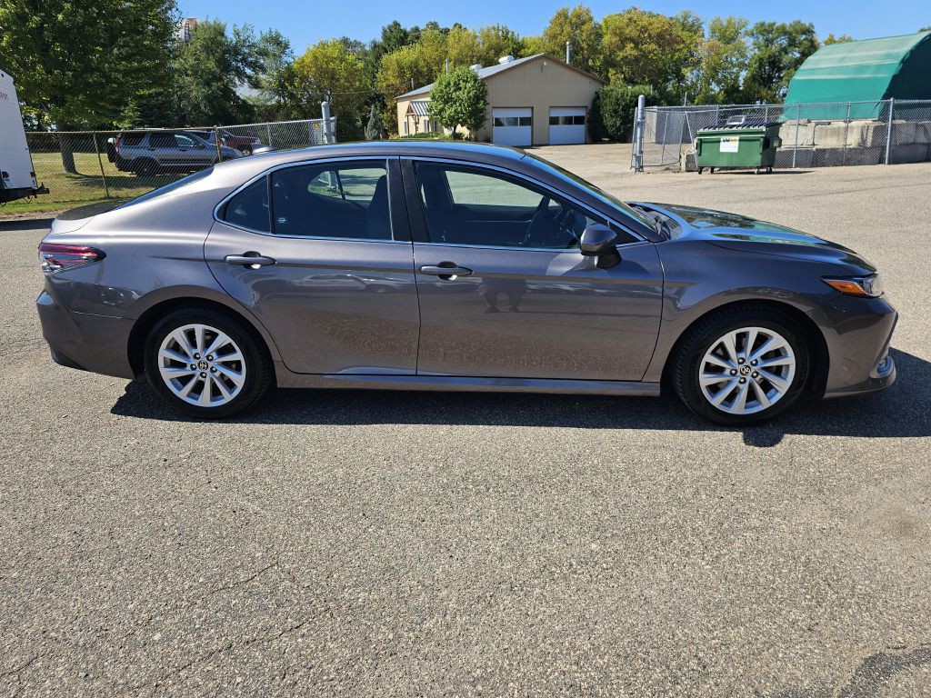 2022 Toyota Camry Image 5