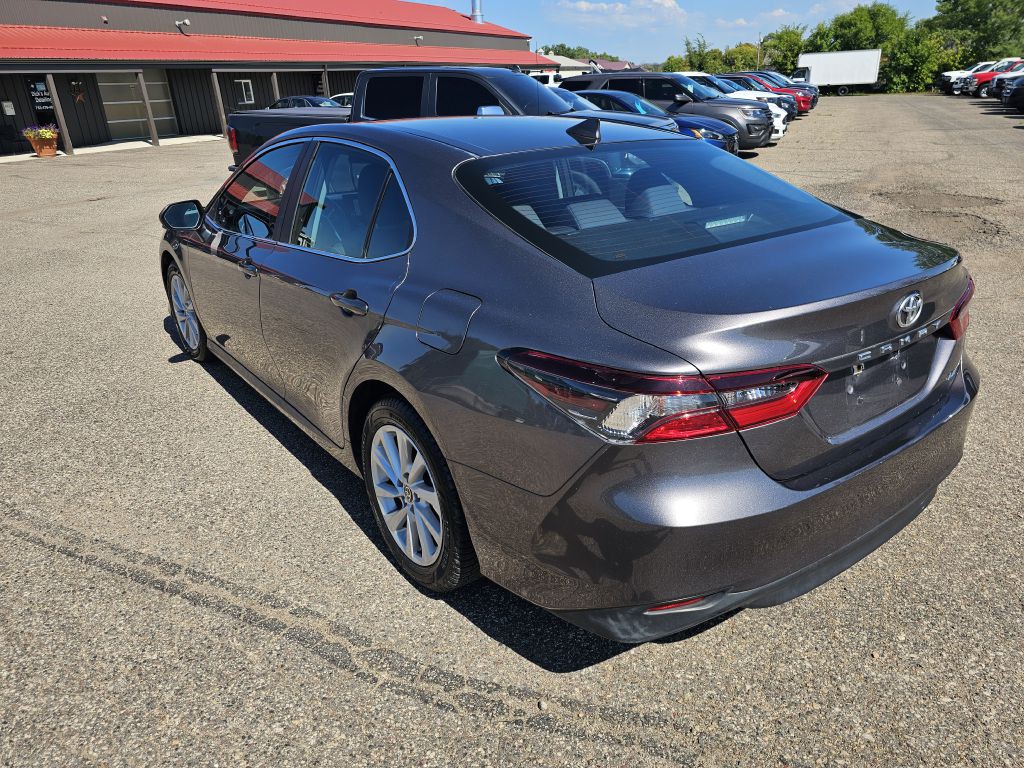 2022 Toyota Camry Image 8