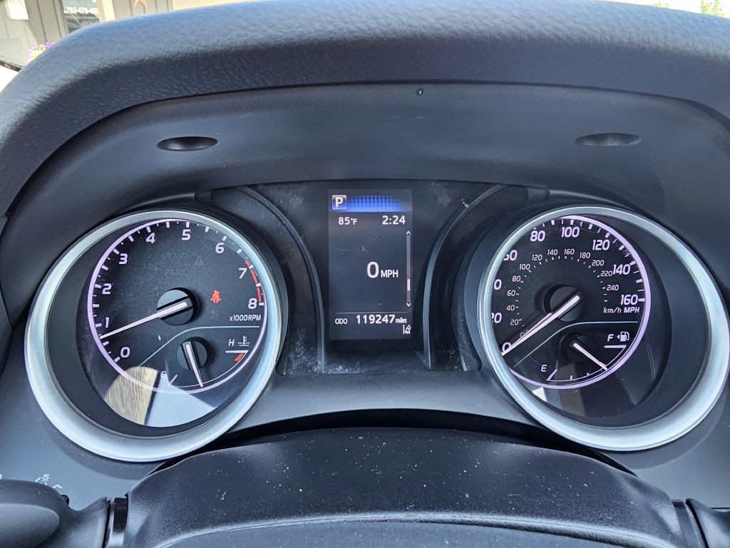 2022 Toyota Camry Image 11